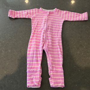 Bonds Wondersuit pink & yellow striped long sleeve zippy size 0/6-12 months